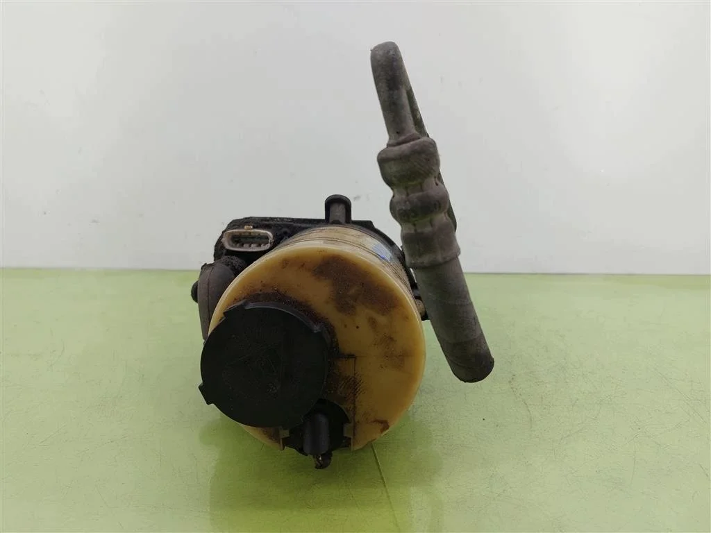 Pompe direction assistée Opel Vectra C 2.2 16V image 4