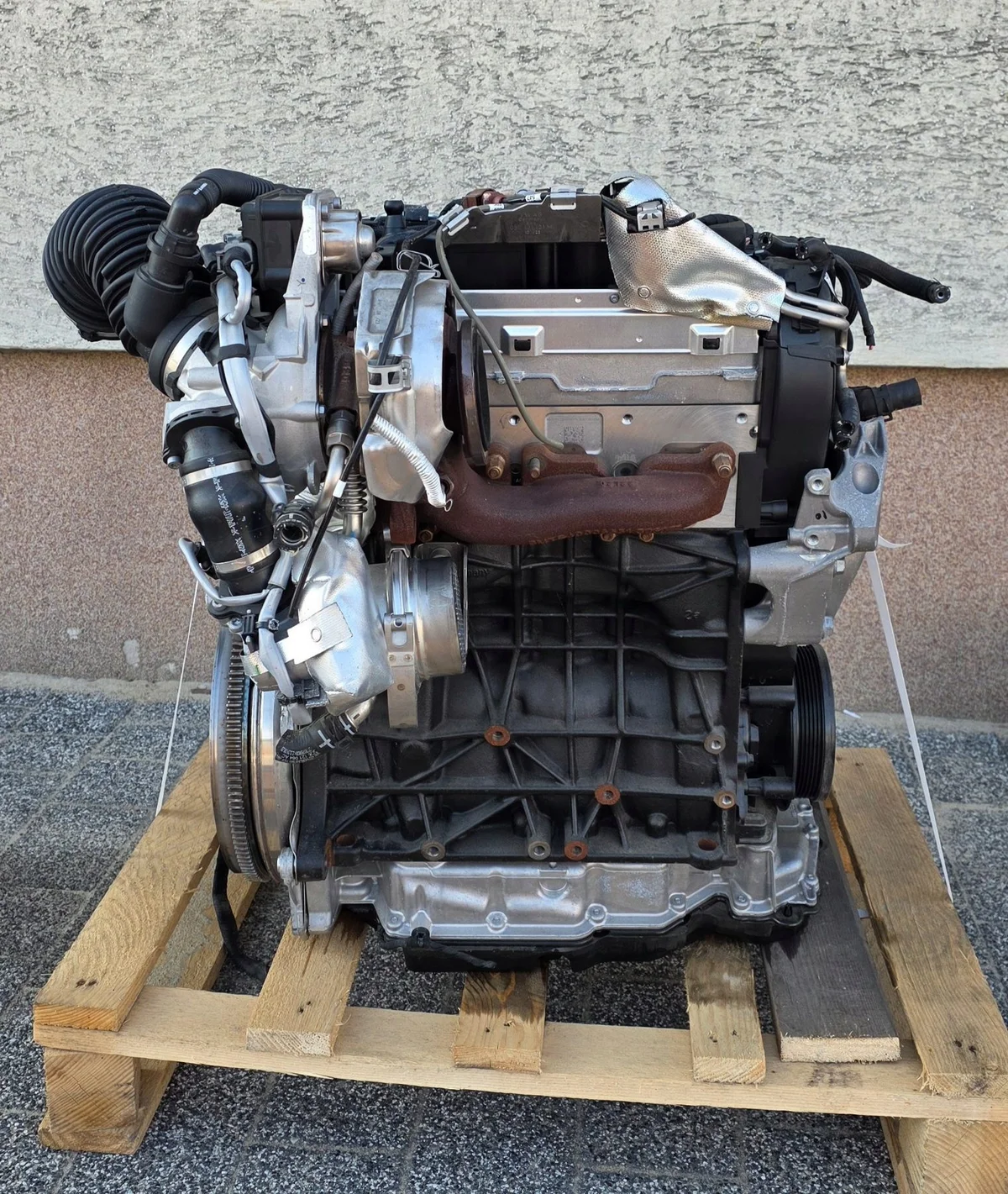 Audi Seat VW Skoda Motor 2.0 TDI DXR image 6