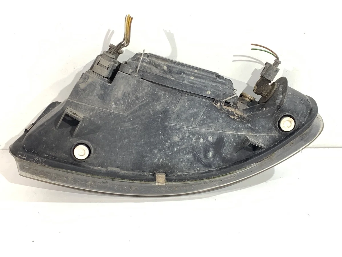 Phare avant droit Seat Leon I 99-06 image 3