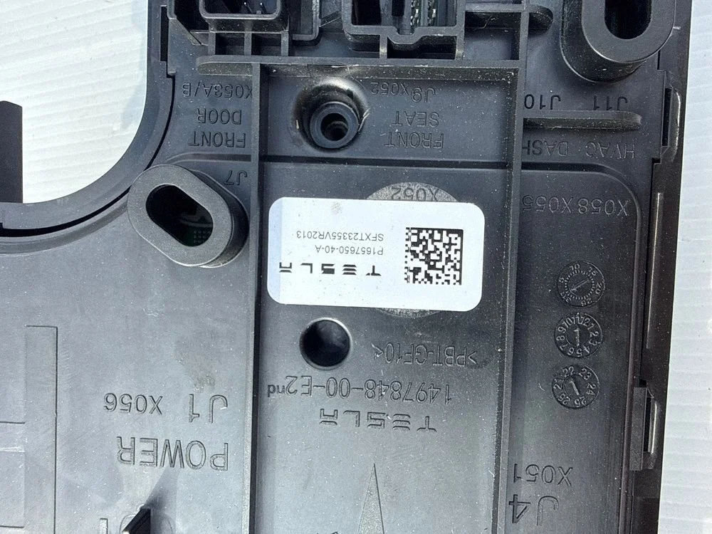 Module carrosserie Tesla Model Y 149784800 thumbnail 4