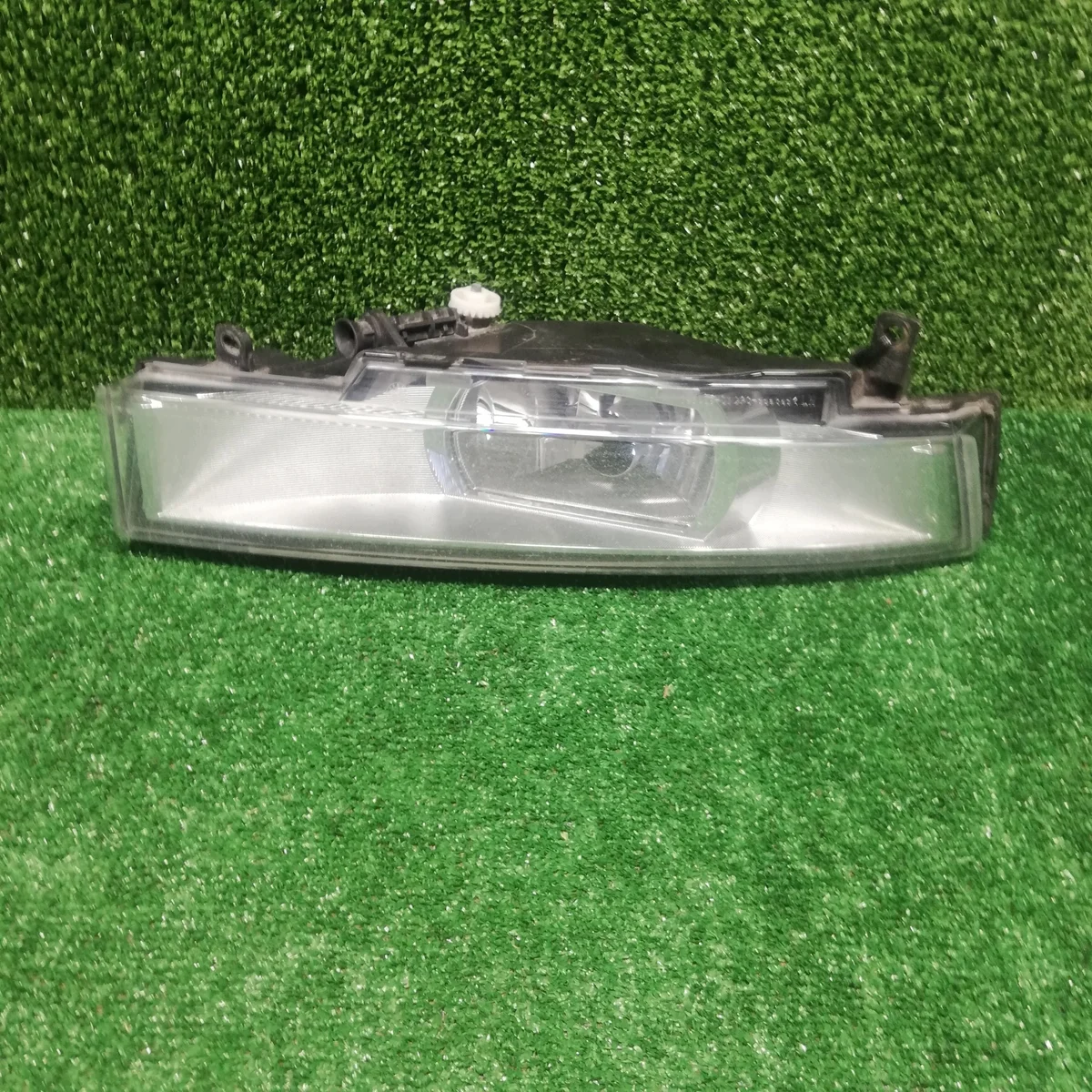 Skoda Yeti Farol Nevoeiro Esquerdo 5L0941699A