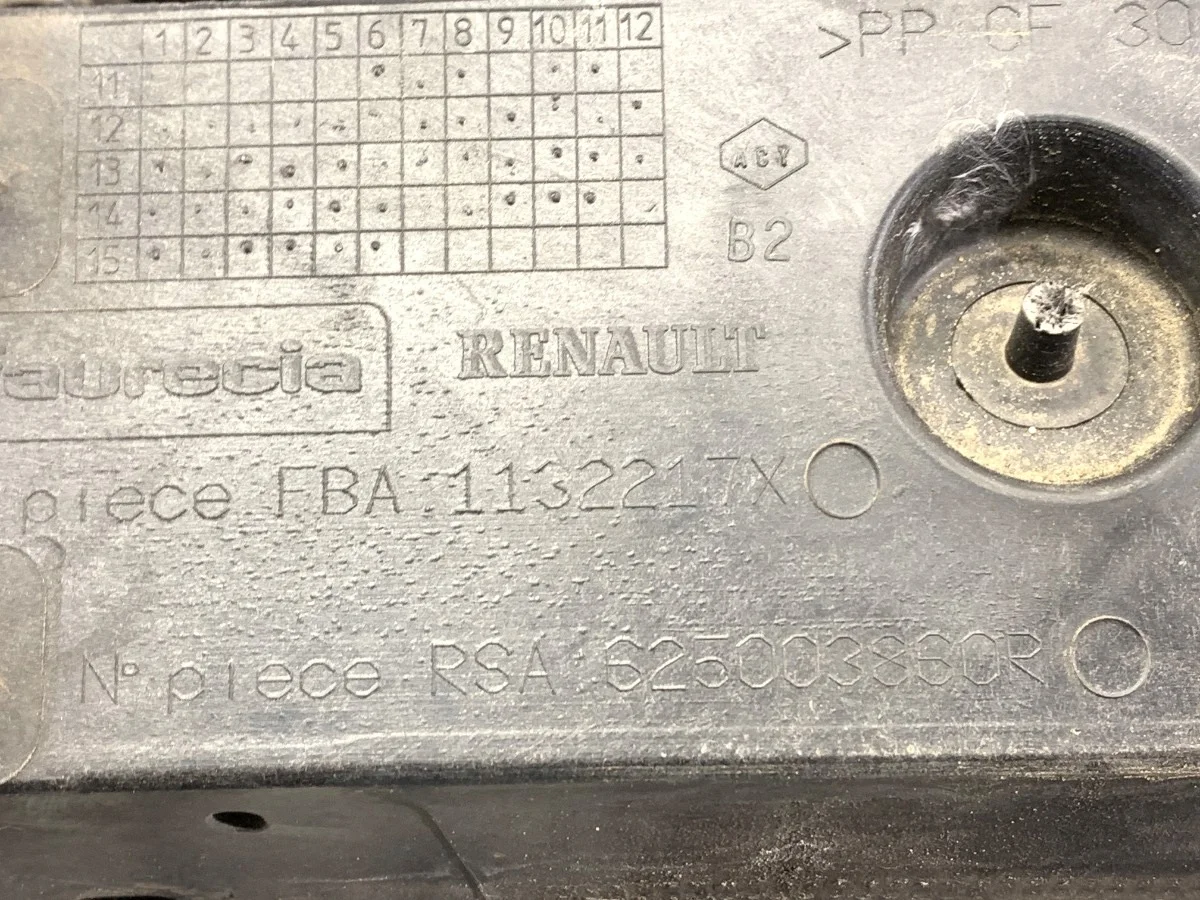 Obere Verstärkung Renault Clio IV 625003860R image 5