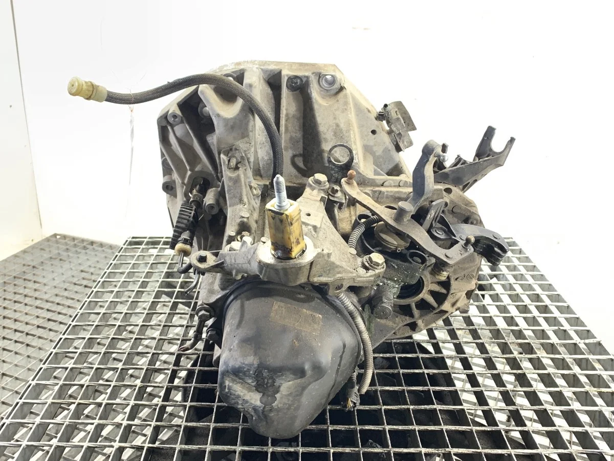 Renault Clio IV JR5335 Getriebe 1.5 90PS image 3