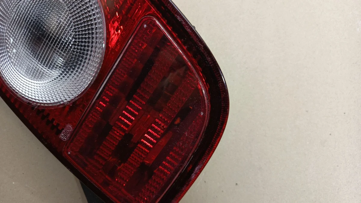 Rückleuchte Rechts Nissan Micra K12 (13F413) image 4