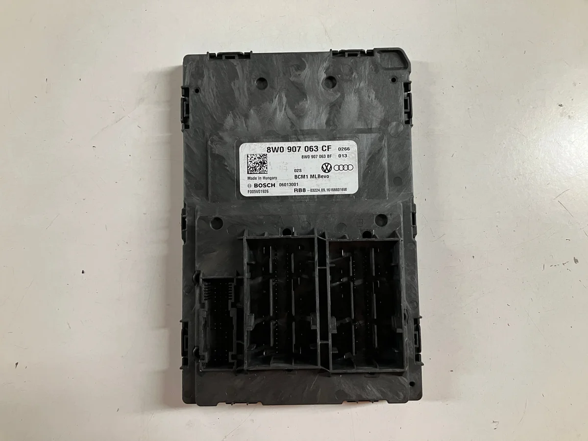 Module comfort Audi A4 B9 8W0907063CF