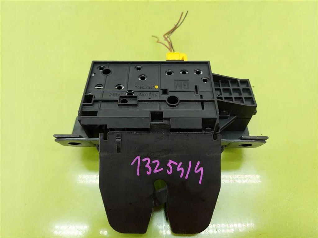 Fecho Mala Opel Vectra C 495072894