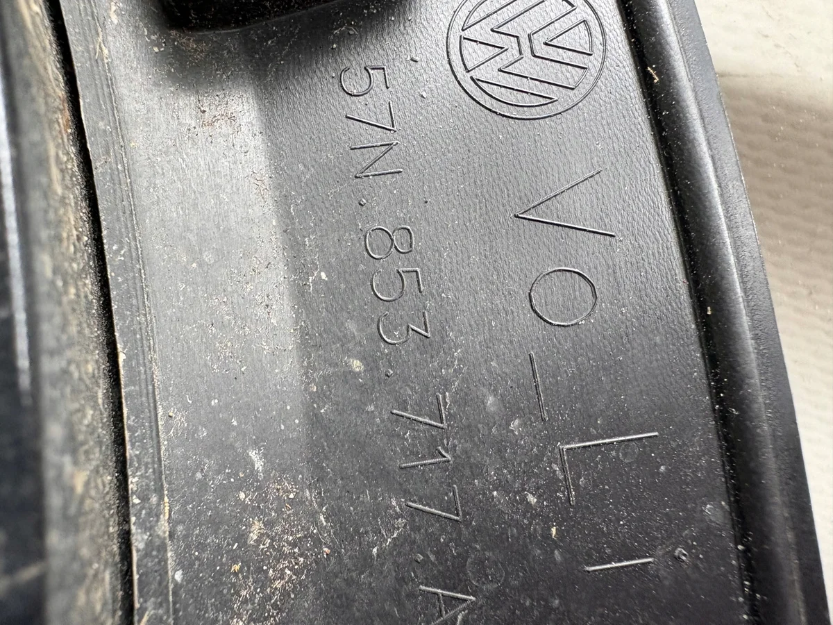 VW Tayron 57N Kotflügelzierleiste links vorne image 10