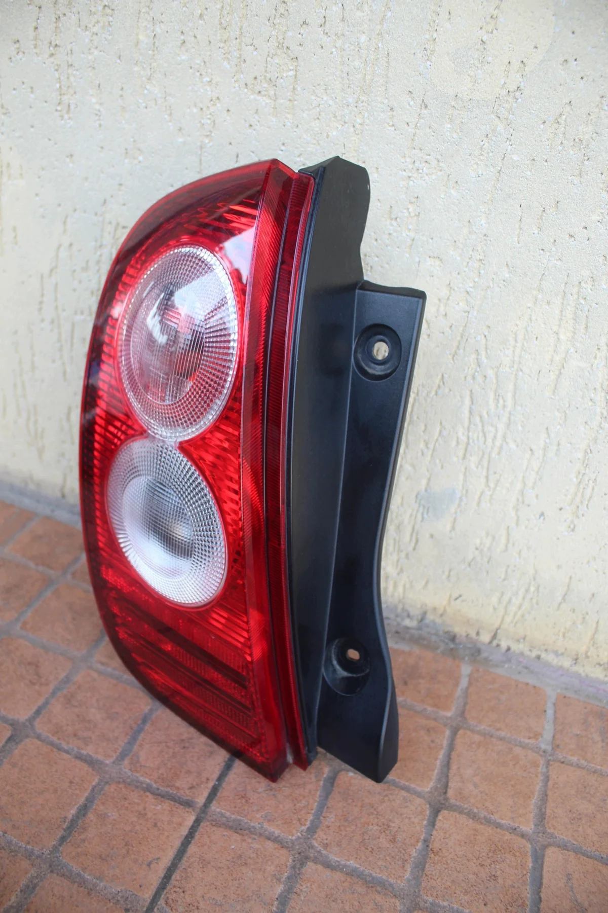 Feu arrière gauche Nissan Micra K12 123FAS image 3