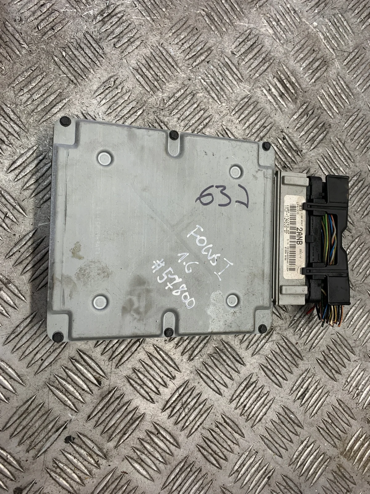 Calculateur Ford Focus MK1 1.6 98AB-DAB