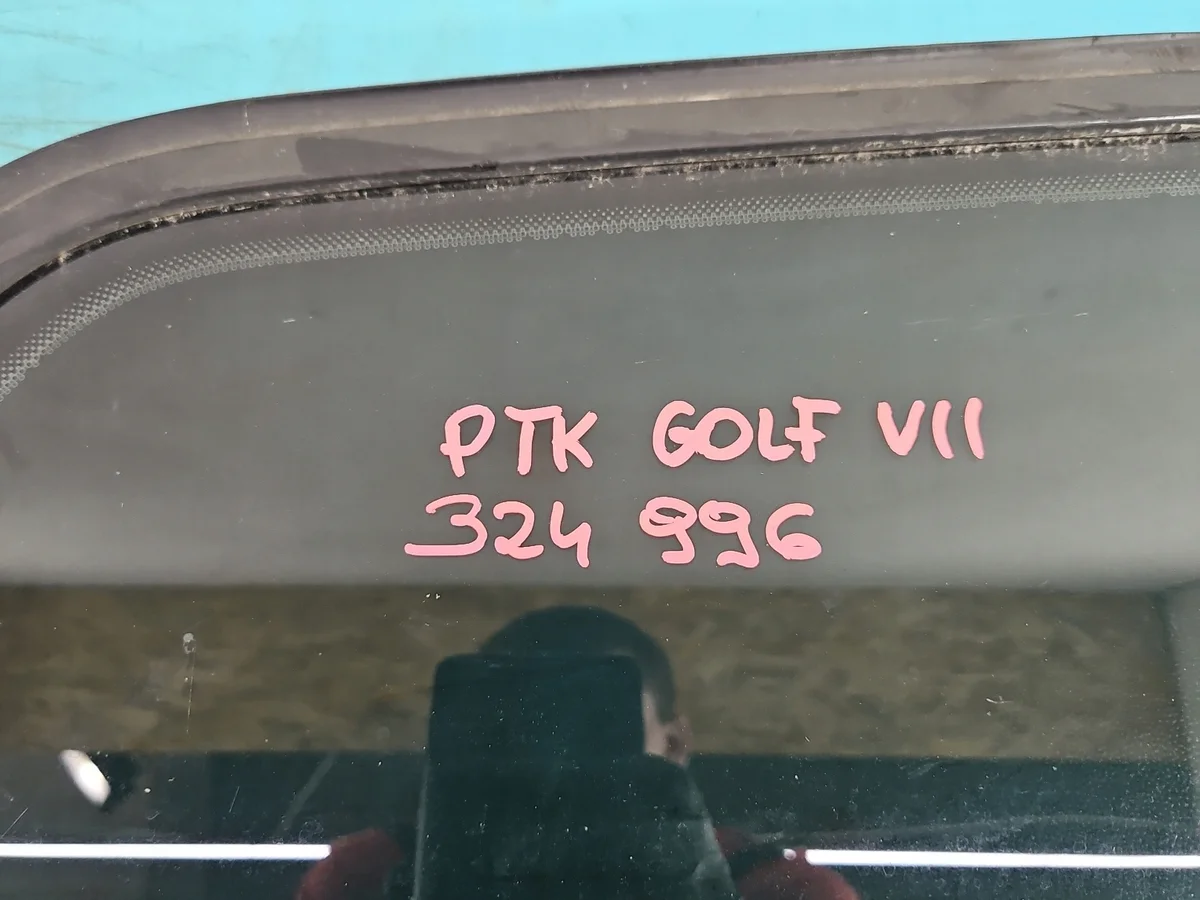 VW Golf VII Kombi takalasi oikea image 4