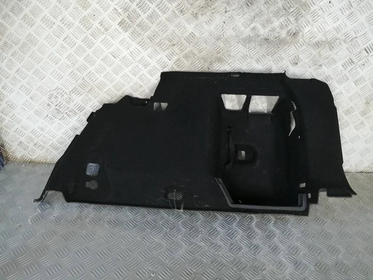 Painel Lateral Mala Renault Megane IV 849505685R