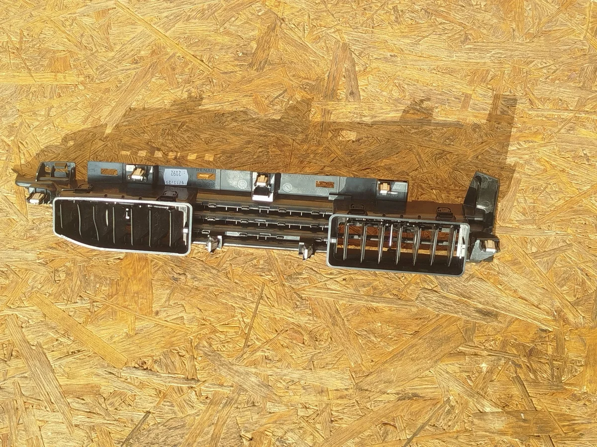 Cornice Griglia Aerazione Renault Megane E-Tech image 3