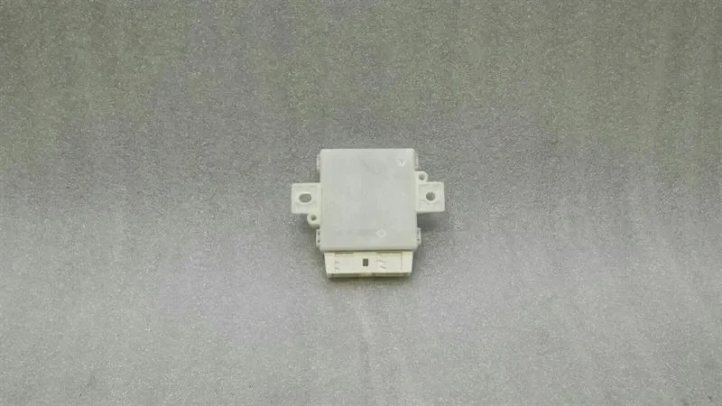 Module PDC Mercedes Classe C W204 A2044401001 image 3