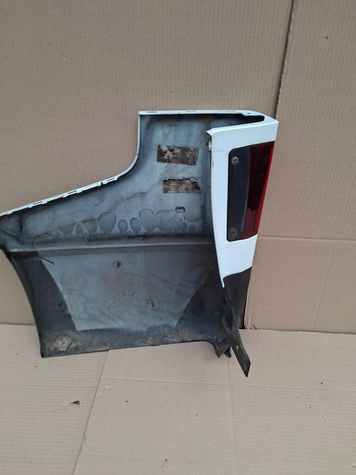 Eckteil Stoßfänger hinten Renault Trafic III image 7