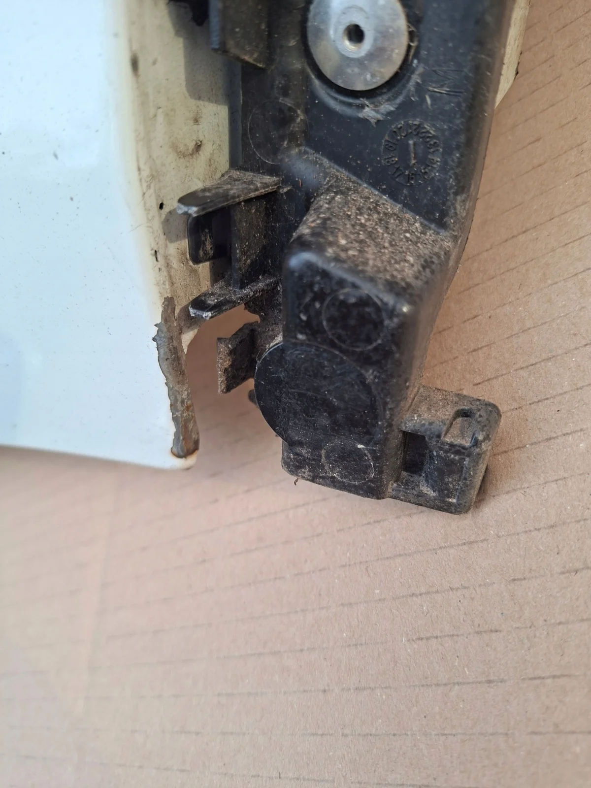Kotflügel rechts vorne Renault Trafic III image 7