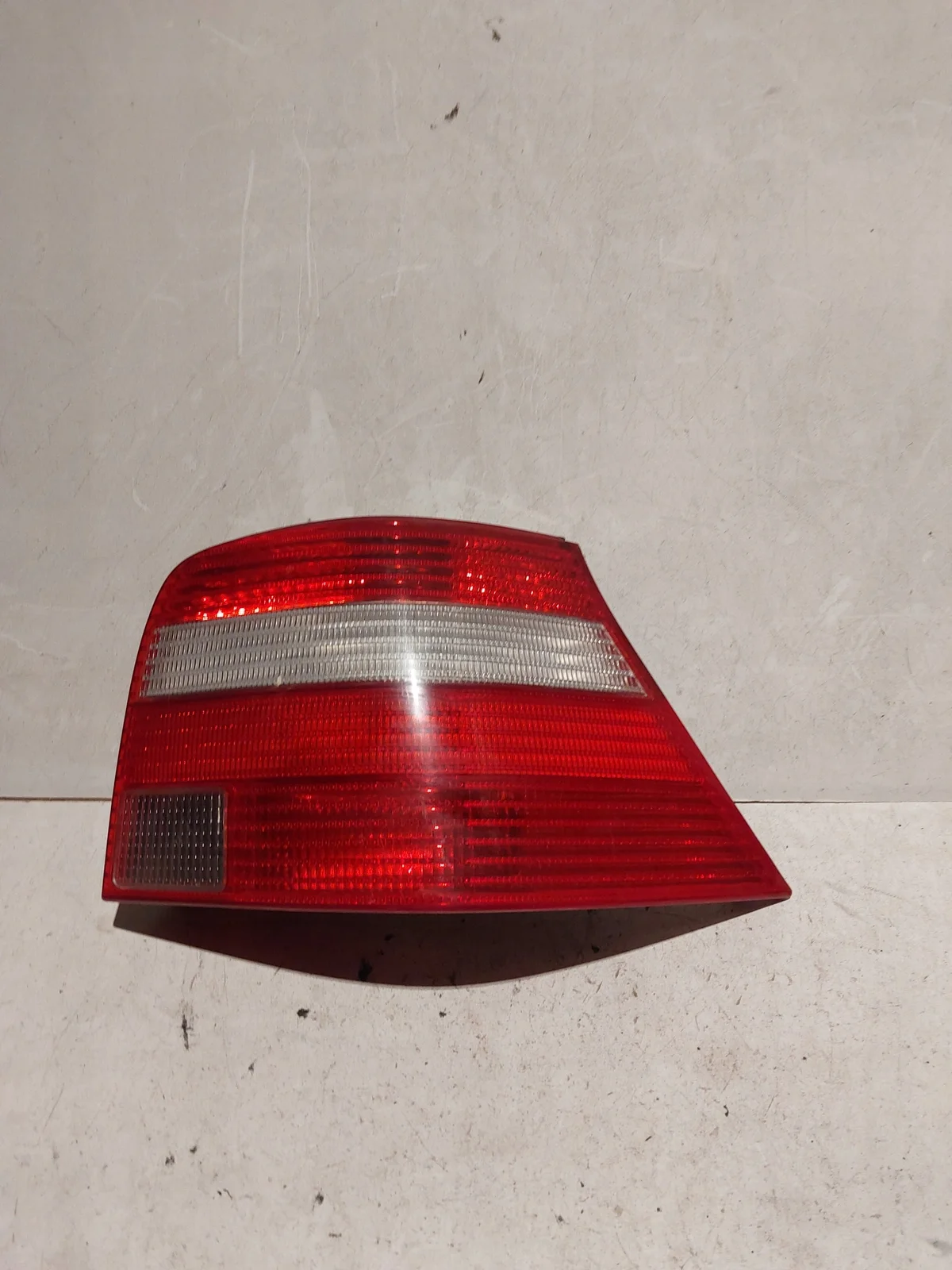 Fanale Posteriore Destro Golf 4 HB Usato