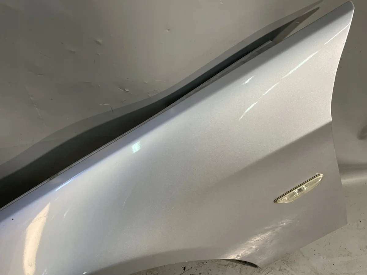 Parafango Anteriore Sinistro BMW E90 E91 thumbnail 3