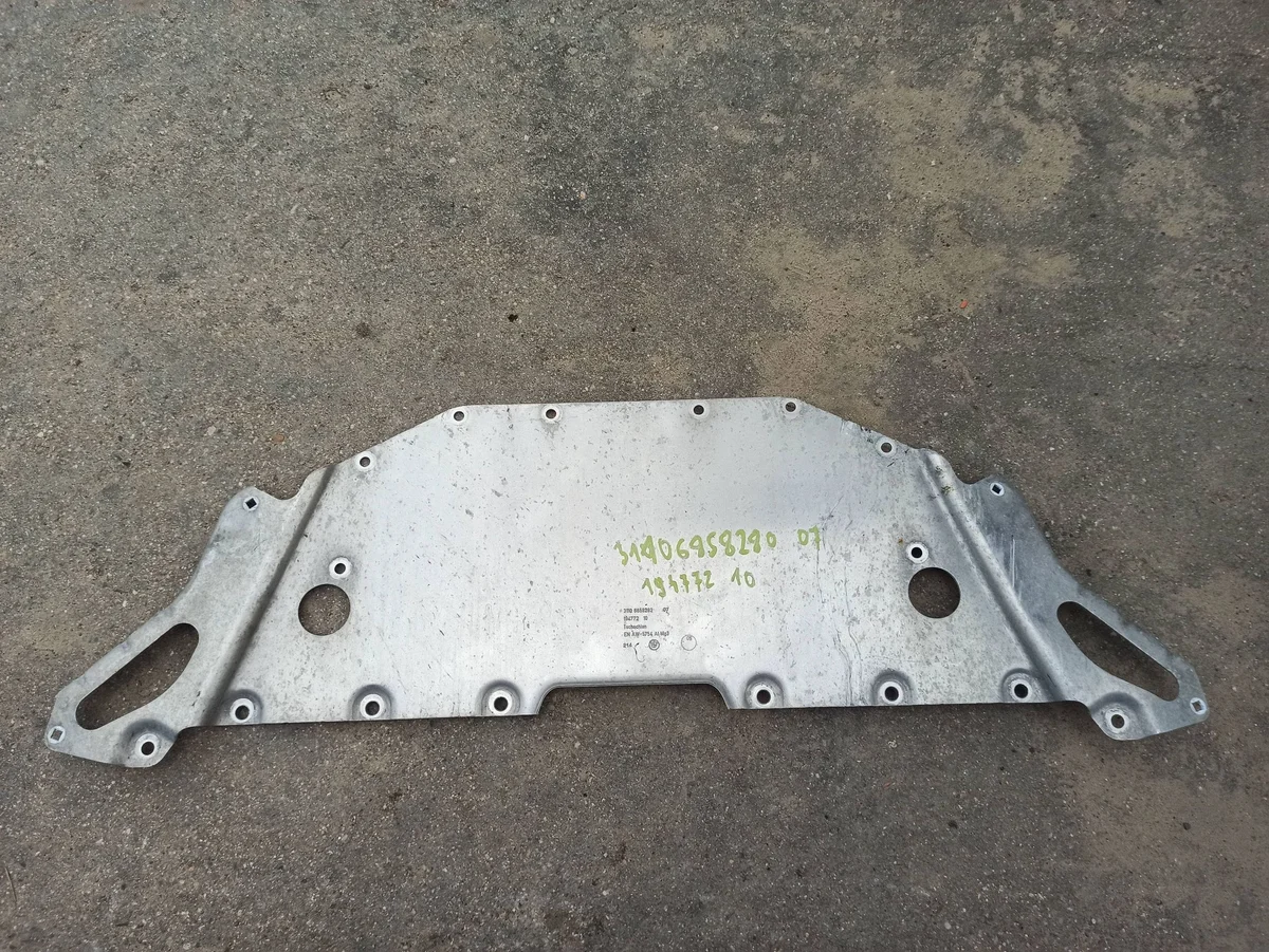 Placa Proteção BMW i3 i01 OEM 19477210