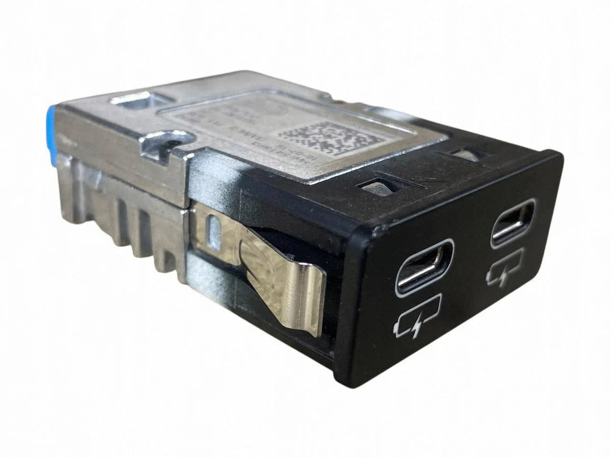 BMW 5 G30 G31 USB Buchse 8711938 thumbnail 1