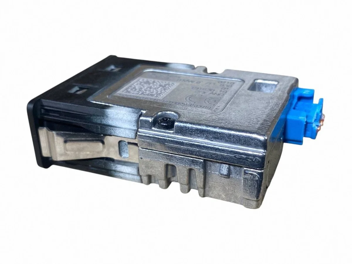 BMW 5 G30 G31 USB Buchse 8711938 thumbnail 5