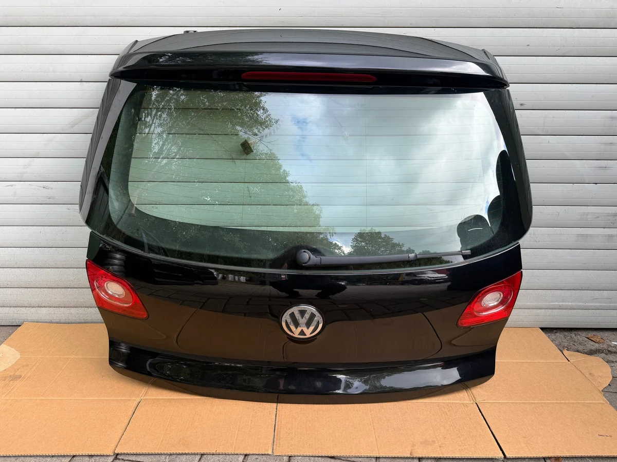Tampa Bagageira VW Tiguan 5N LC9X