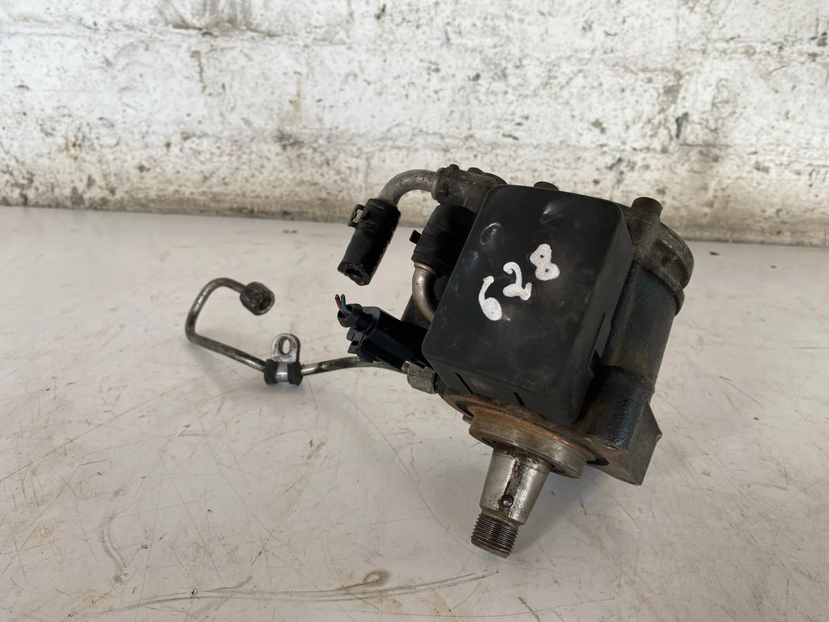 Bomba Inyección Skoda Fabia 1.6TDI 03L130755E image 9