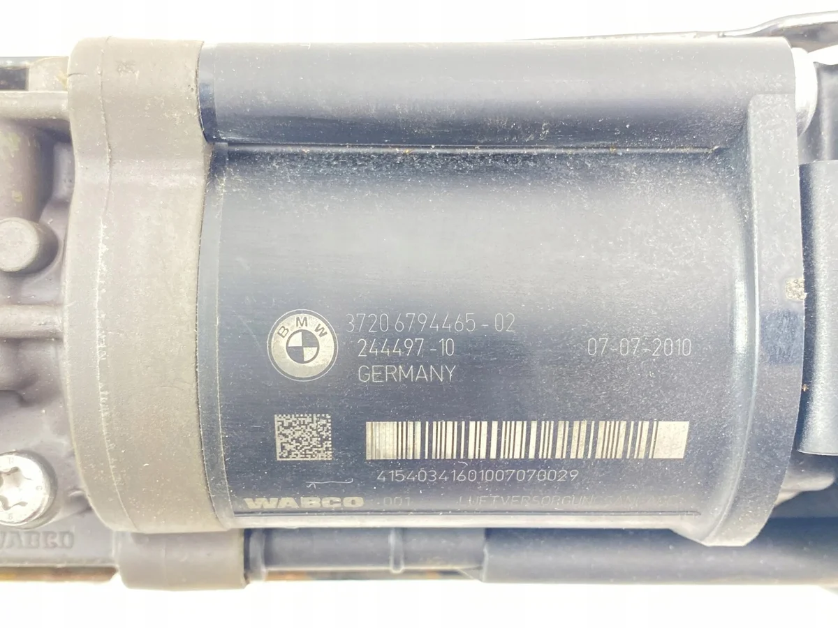 BMW 37206875176 Compresor Suspensión Usado image 6