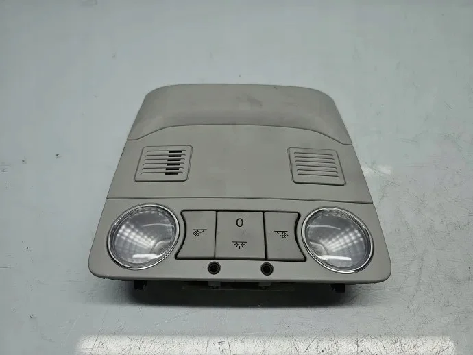 Luz Asiento Skoda Superb B6 3T0947105K