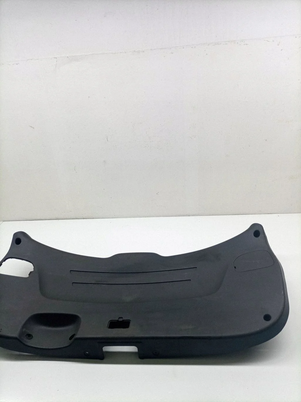 Hyundai Santa Fe 2013 Klappe Verkleidung 817512W000 image 3