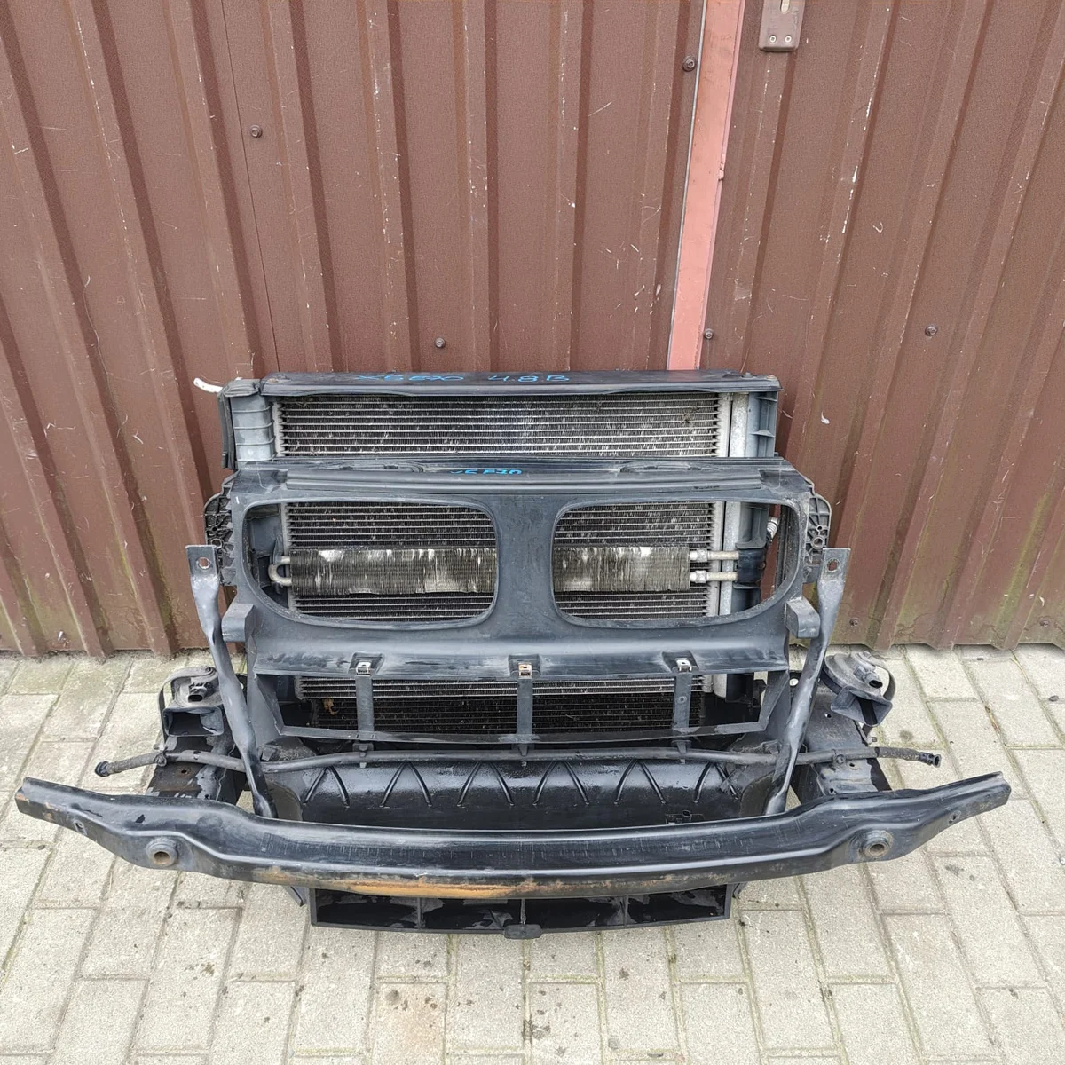 BMW X5 E70 Voorbalk Koelers 4.8i image 2