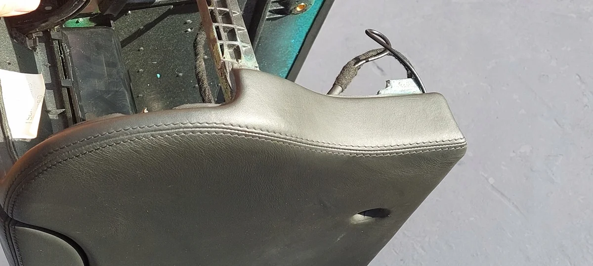 Console centrale Mercedes Classe S W220 Cuir OE 21601613 image 8