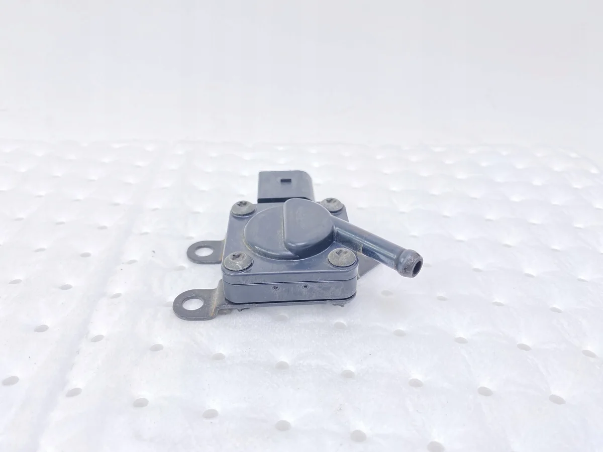 Exhaust Pressure Sensor BMW 13627808013 image 4