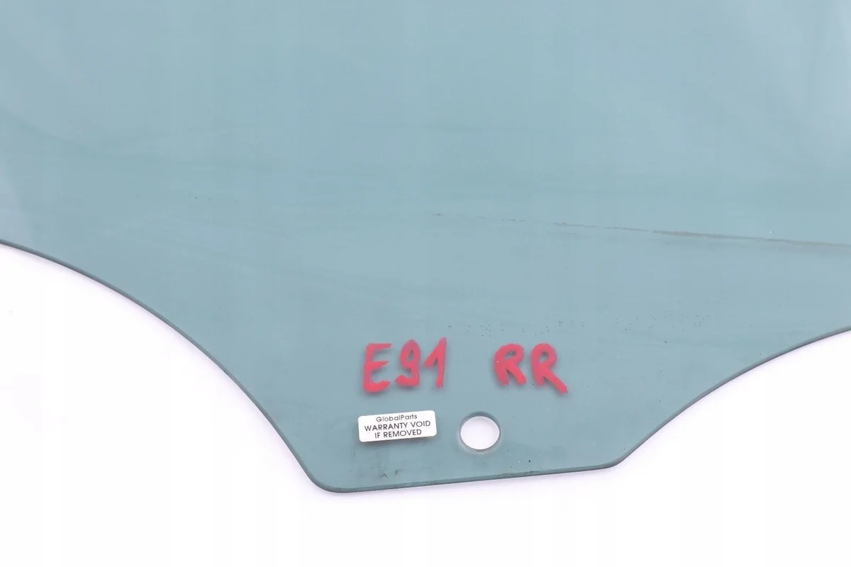 BMW E91 Vitre Arrière Droite OEM 7145266 image 5