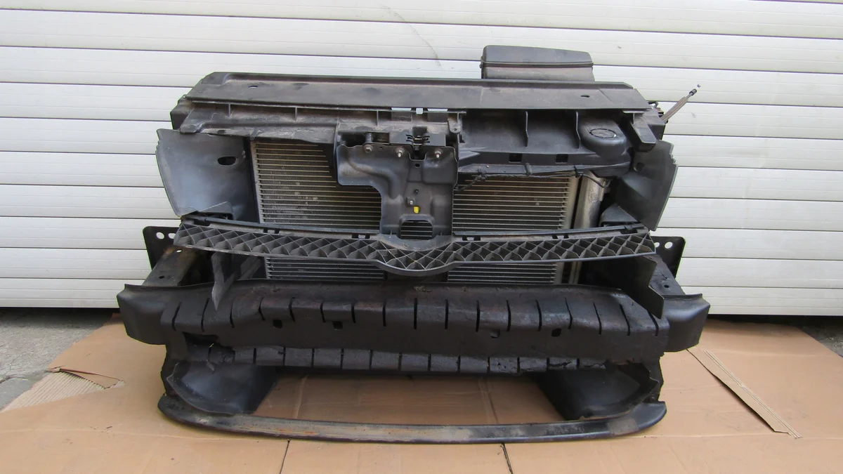 VW Sharan 7N 1.4 TSI Paso Delantero Usado image 2