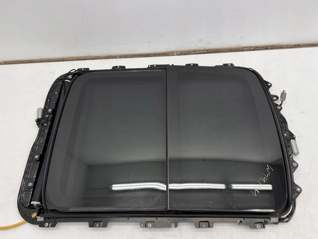 Volvo XC40 Teto Panorâmico Onyx Black