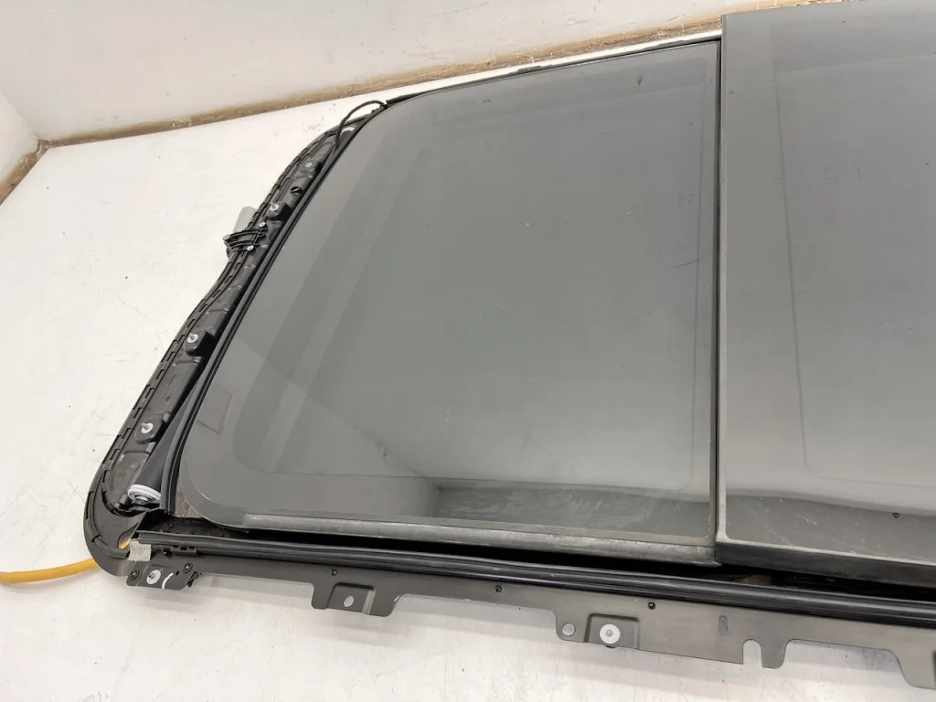 Volvo XC40 Teto Panorâmico Onyx Black image 3