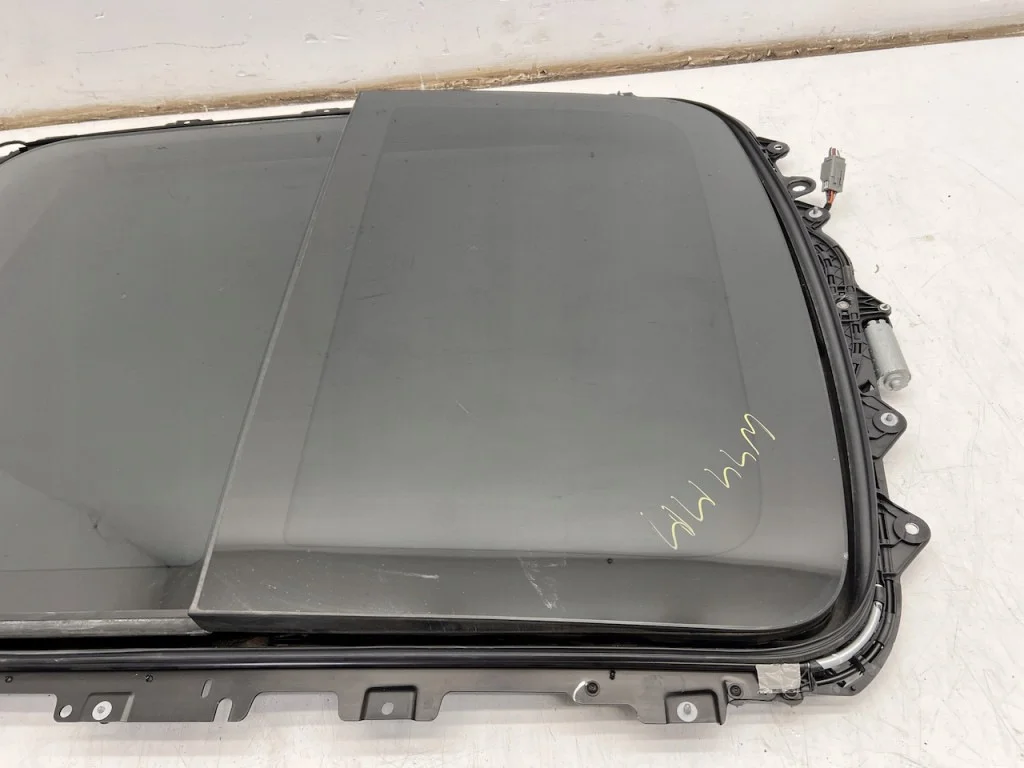 Volvo XC40 Teto Panorâmico Onyx Black image 4