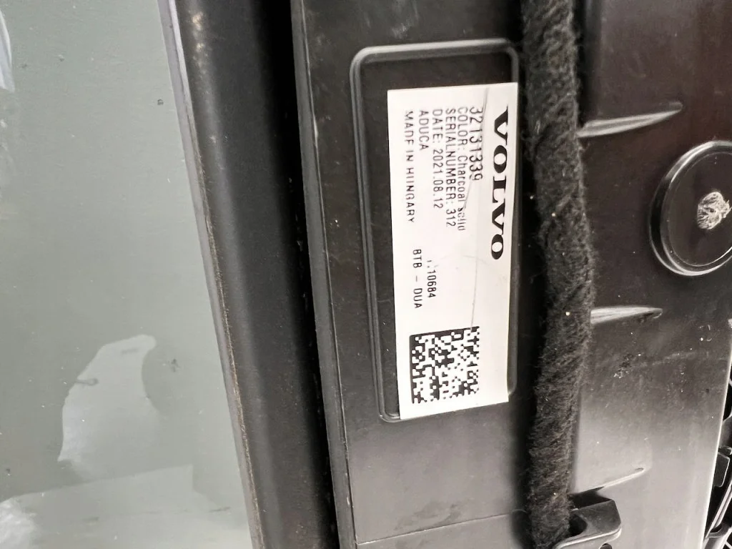 Volvo XC40 Teto Panorâmico Onyx Black image 8