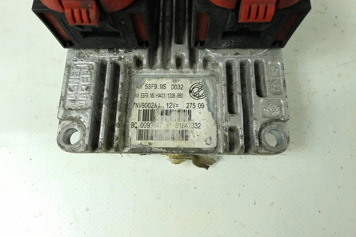 Steuergerät Motor Fiat 500 1.2 8V 51847332 image 4