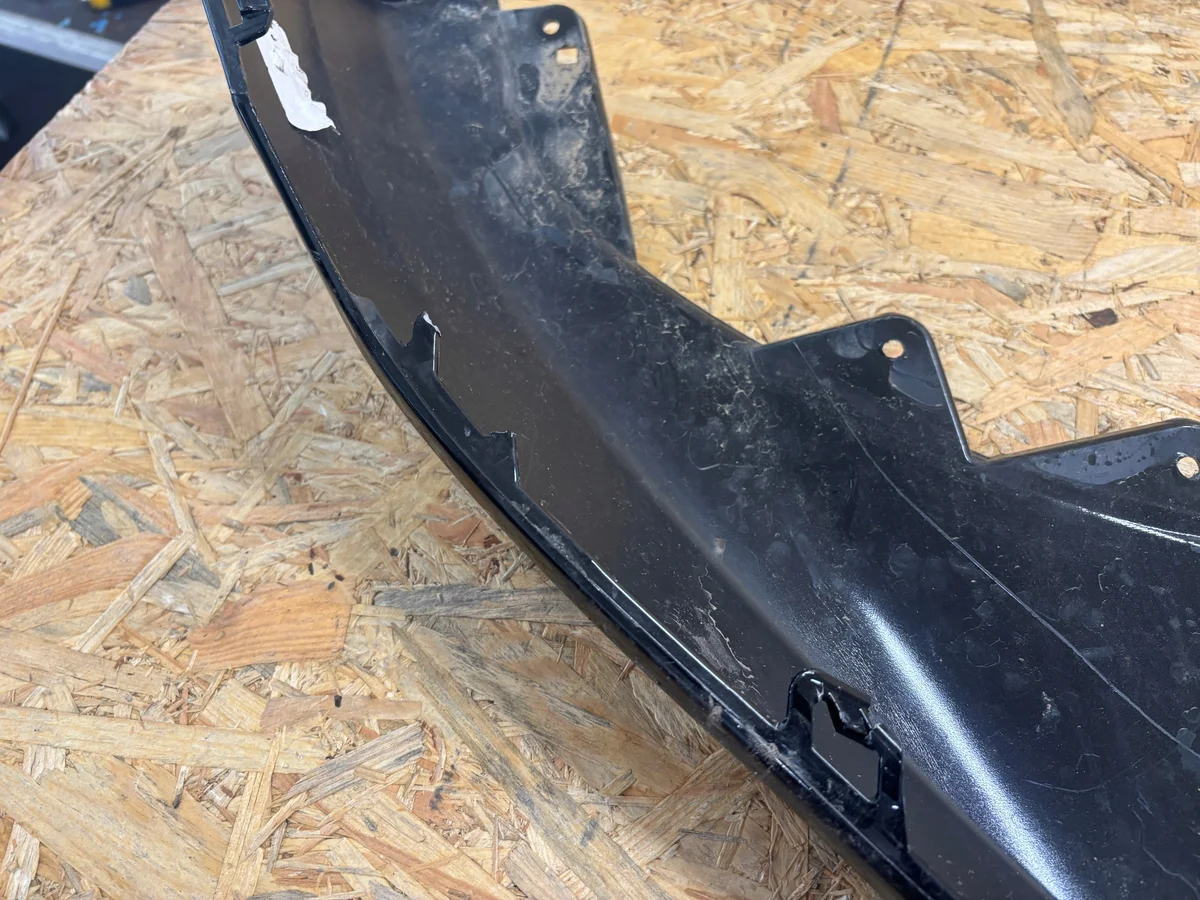 Audi Q8 Spoiler Delantero 4M8807733D image 5