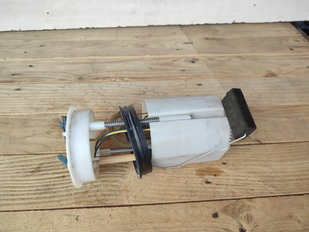 Pompa Carburante 1.4 VW Skoda Seat 6R0919051F
