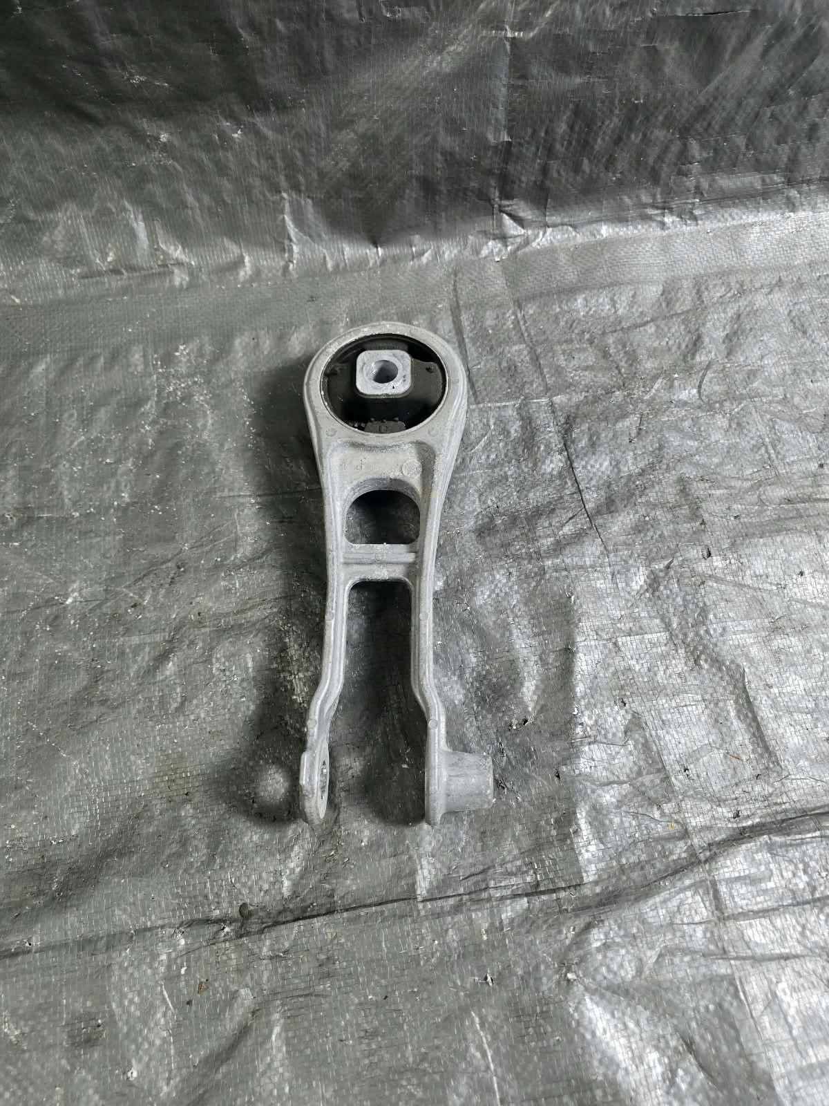 Support boîte Toyota Aygo X