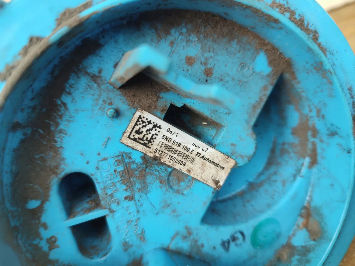 Kraftstoffpumpe mit Schwimmer VW Audi Skoda Seat image 3
