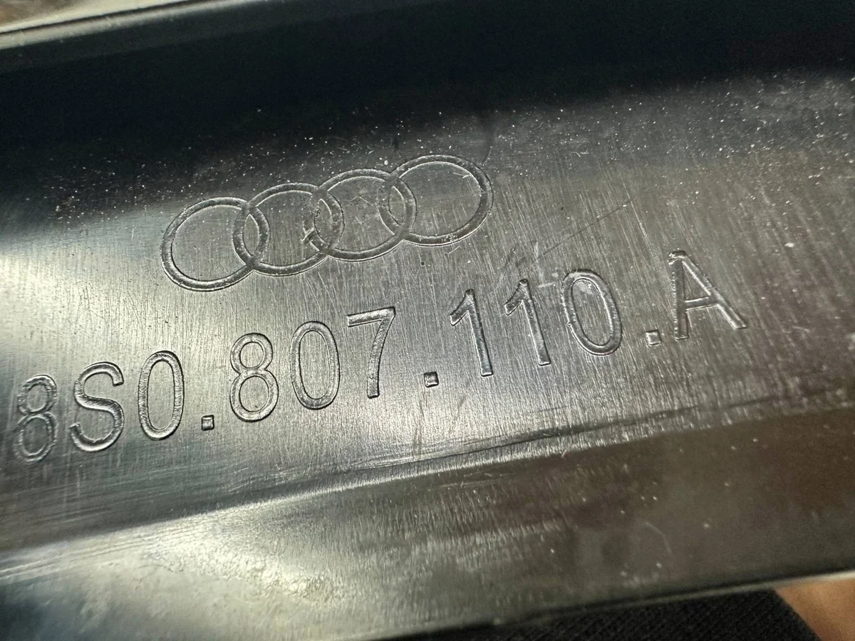 Audi TT RS 8S0 Frontspoiler 8S0807110A thumbnail 3