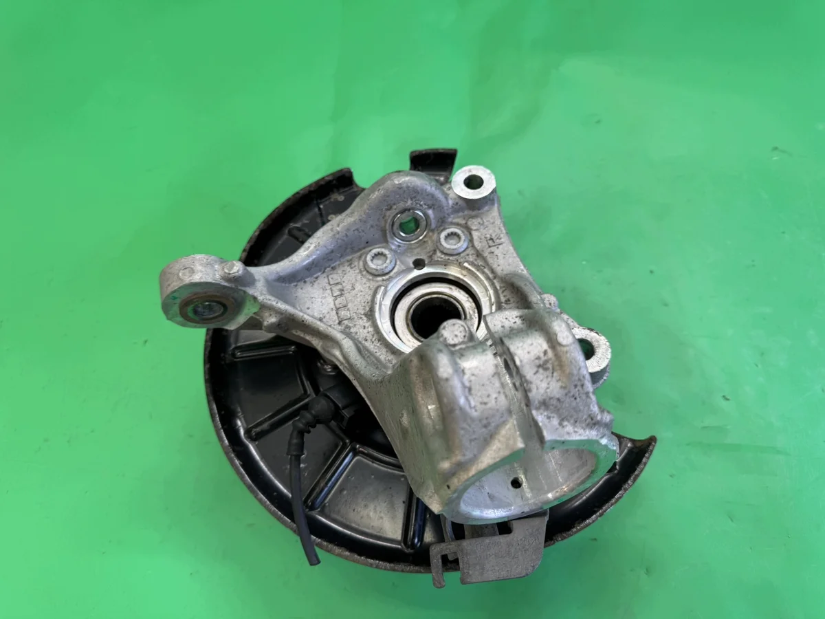 Achsschenkel rechts VW Passat B6 ABS image 6