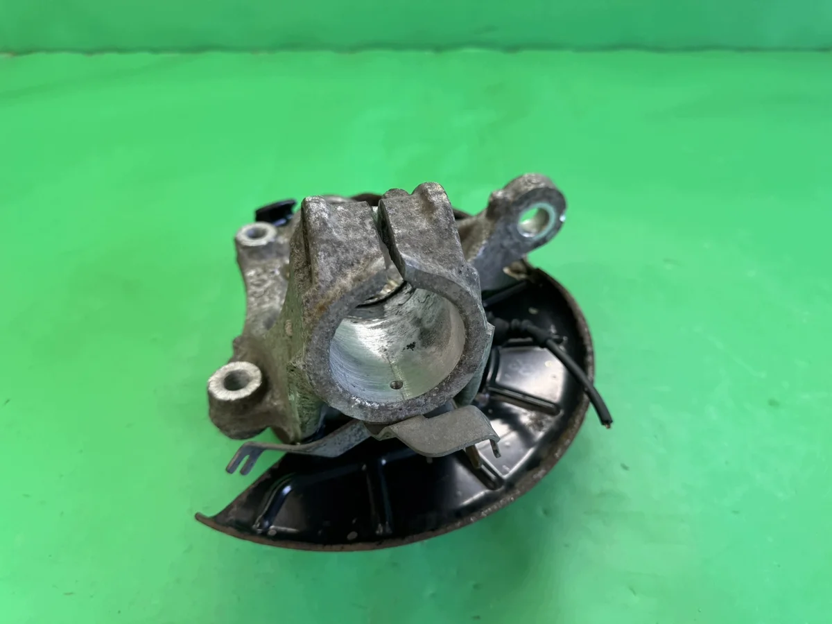 Achsschenkel VW Passat B6 2.0 TDI links image 6