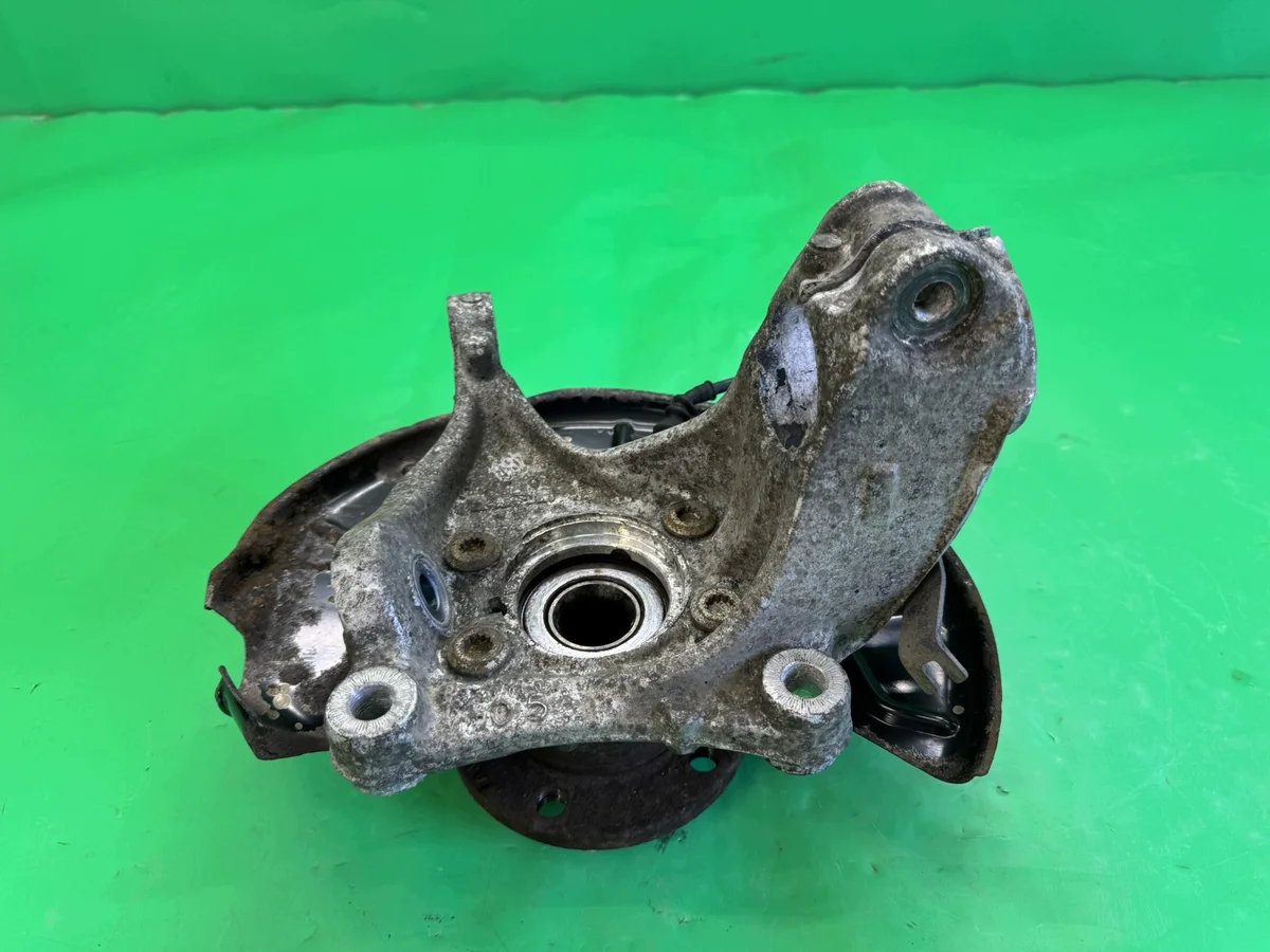 Achsschenkel VW Passat B6 2.0 TDI links image 7