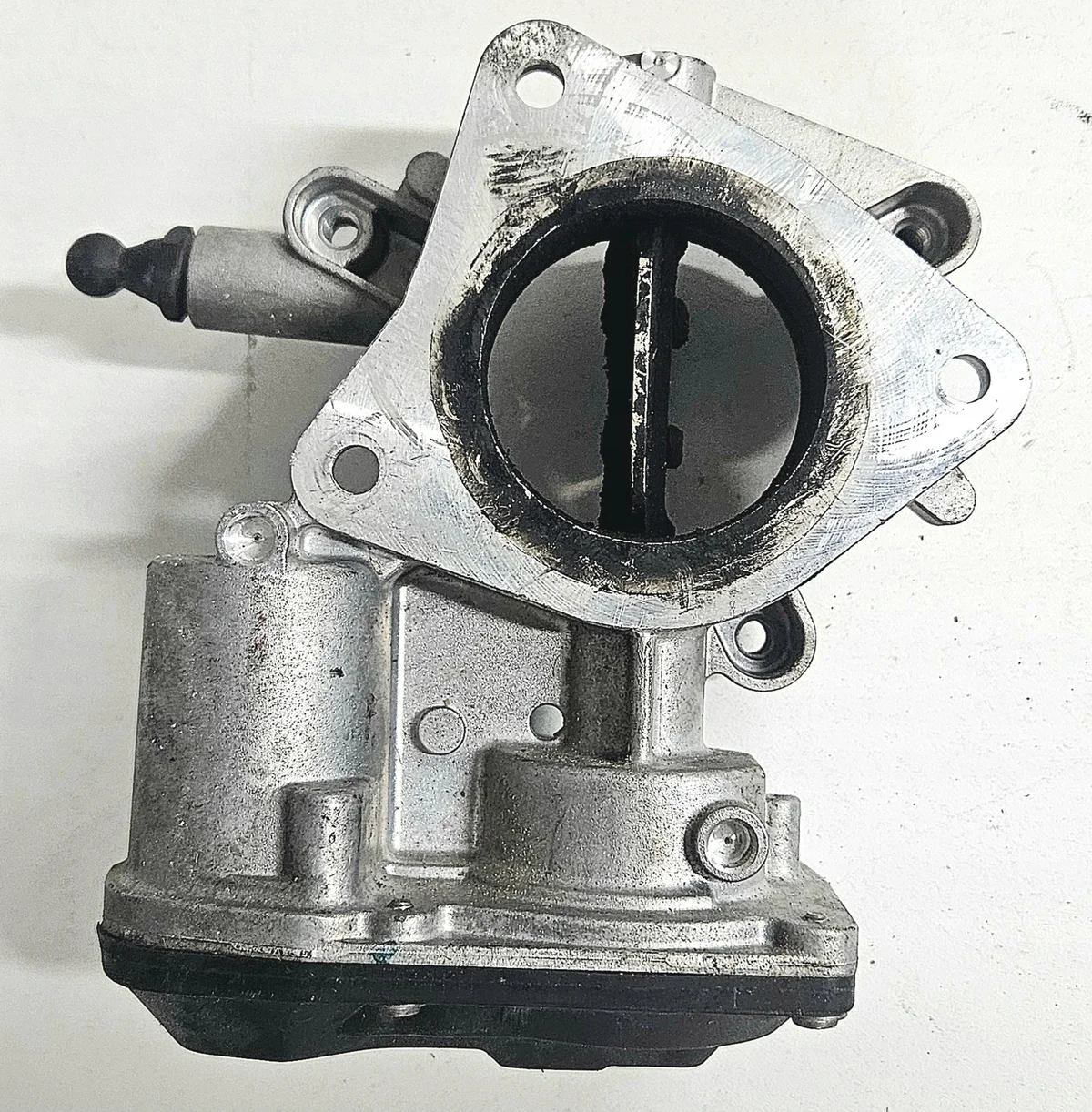 Opel Insignia A 2.0 CDTI spjällhus 55564184