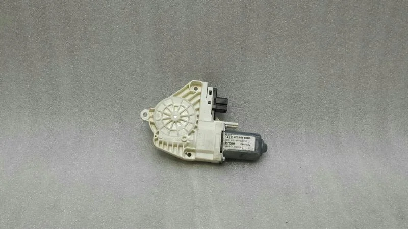 Audi S5 8T Fensterhebermotor Links 4F0959801D image 4