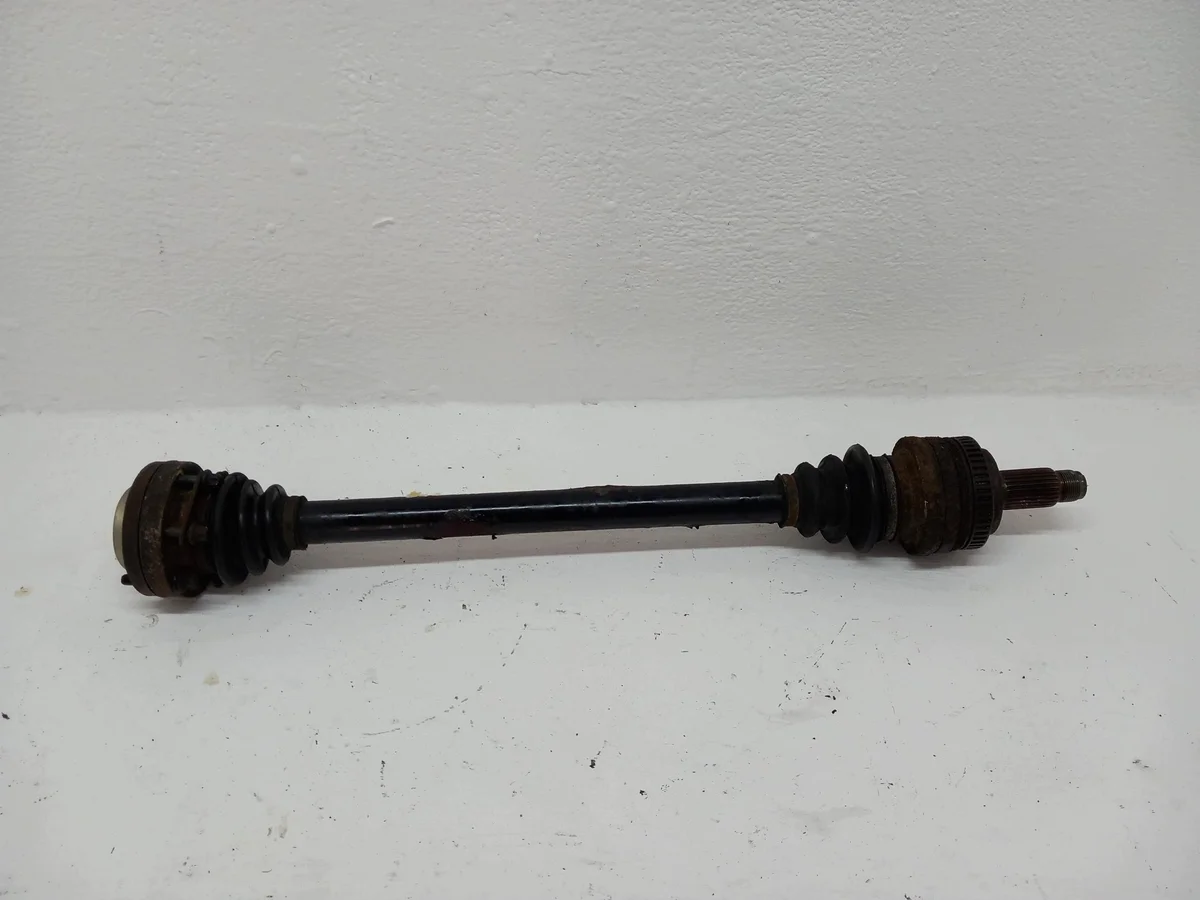 Semieje trasero derecho BMW Serie 3 E46 1229494